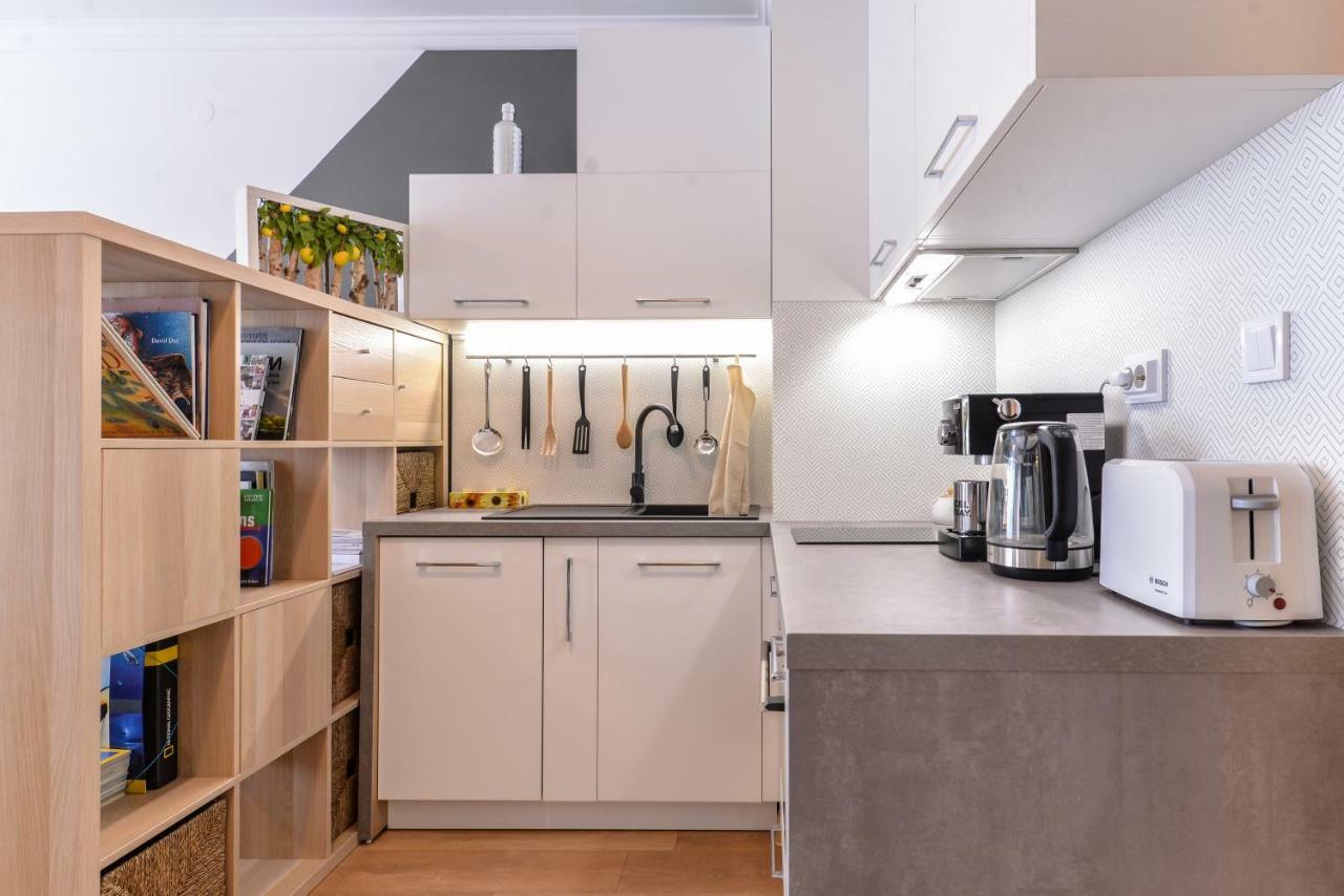 The Spot - Fully Equipped, Central, Modern By Flat Mаnager Апартаменти Софія